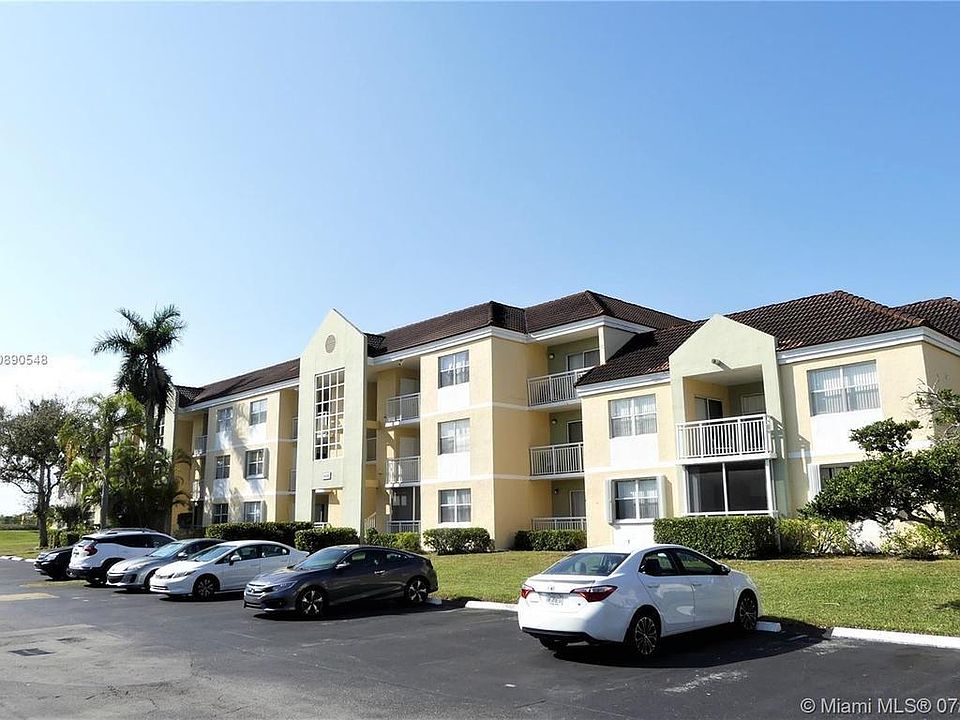 1st image of 8660 SW 212th St APT 309
