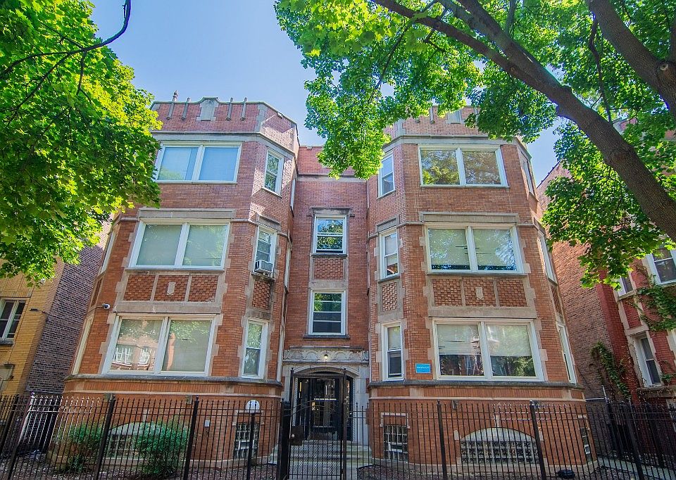 1st image of 7841 S Kingston Ave #3