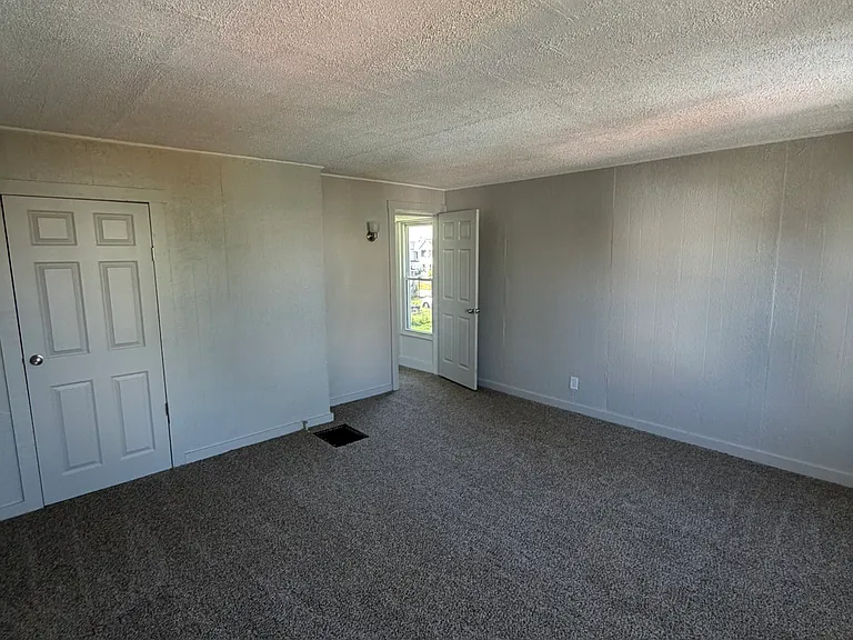 51 Mill St — Photo 23