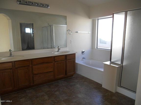 3rd image of 28072 N Pasture Canyon Dr