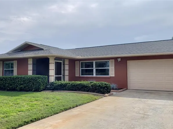 5817 1st Avenue Dr W, Bradenton, FL 34209