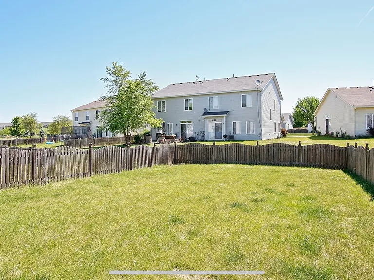 681 Zachary Dr — Photo 10