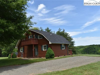 863 Collinswood Lane, Independence, VA, 24348