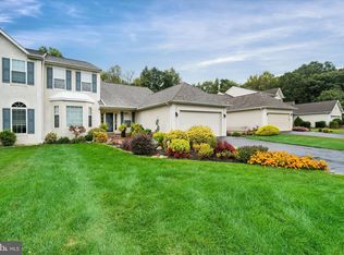 37 Palo Ln, Newark, DE 19702