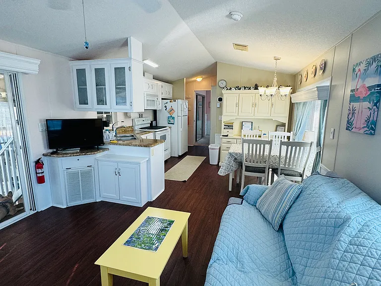 7125 Fruitville Rd #70 — Photo 9