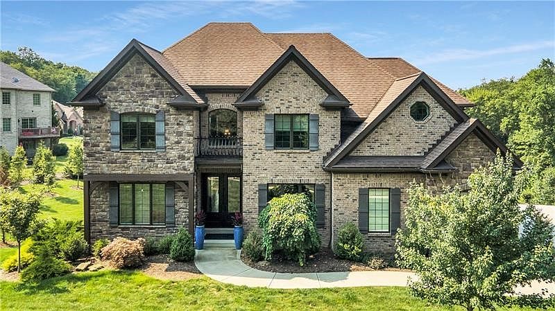 1st image of 420 Wynstone Dr