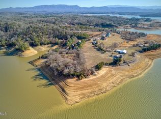 Lake Front Dr, Dandridge, TN 37725