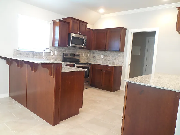 1111 Gardenia St — Photo 14