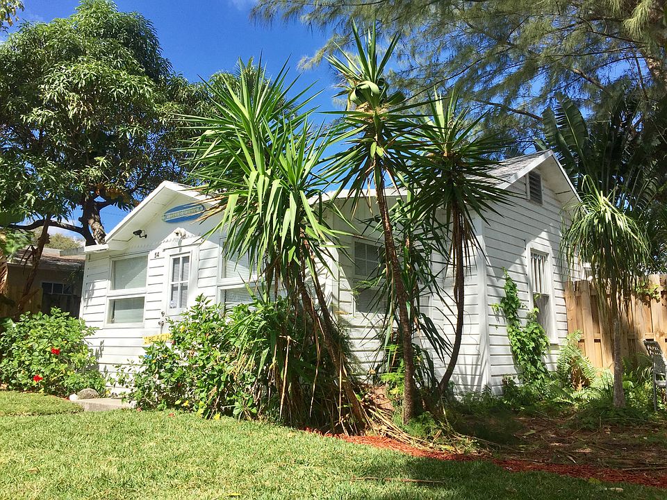 2nd image of 54 SW 14th St