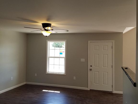 2nd image of 220 San Antonio Way