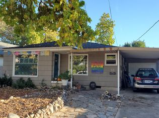 1032 Reddy Ave, Medford, OR 97504