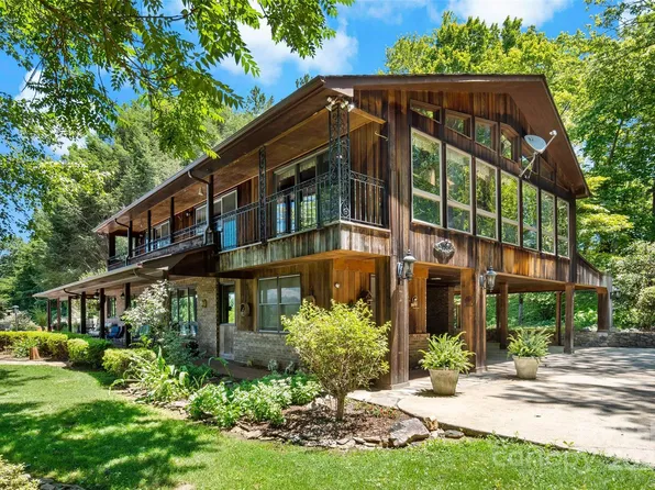 266 Gurley Rd, Marion, NC 28752