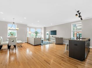 1735 W Division St, Chicago, IL 60622
