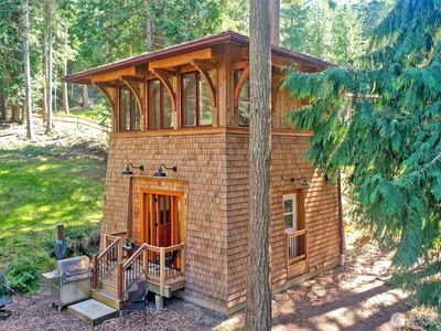 65 Dolphin Lane, Lopez Island, WA, 98261