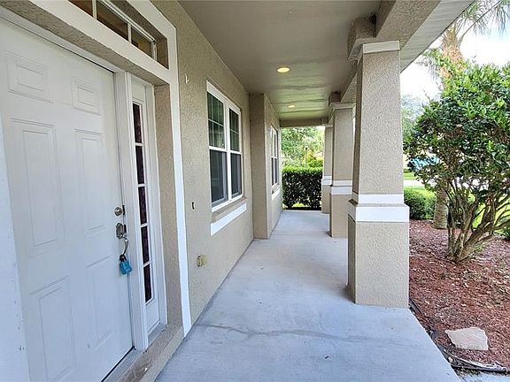 4th image of 11701 Holly Creek Dr