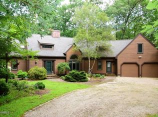 264 Brush Hill Rd, Great Barrington, MA 01230