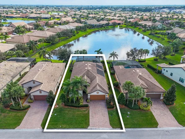 210 SE Courances Drive, Port St Lucie, FL 34984