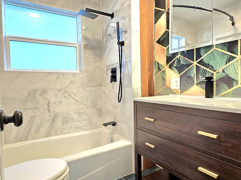 6122 Oak Ave — Photo 4