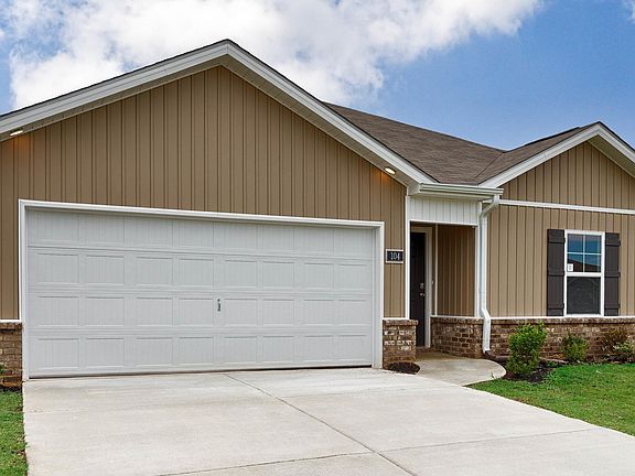 2nd image of 104 Nettle Leaf Dr