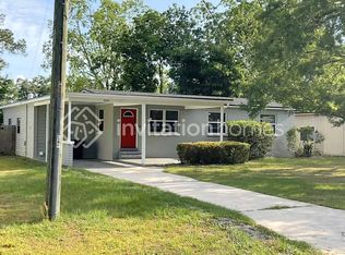 6585 Larne Ave, Jacksonville, FL 32244