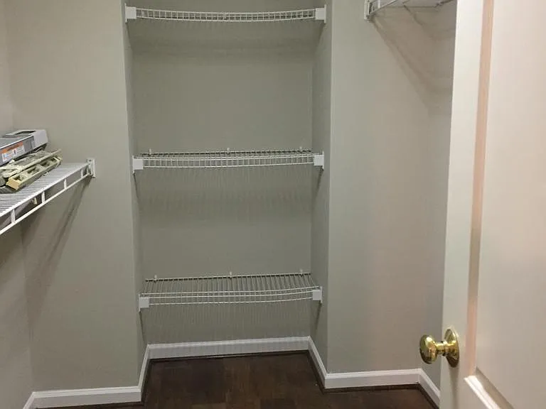 3935 Blairwood St — Photo 20
