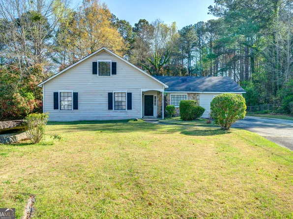 7458 Penland Dr, Riverdale, GA 30296