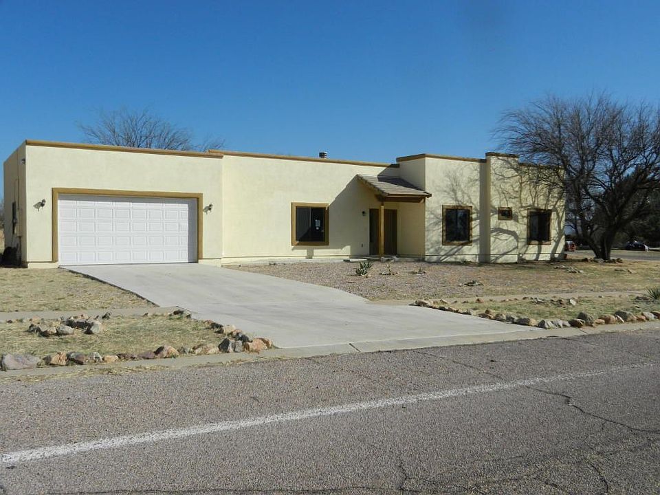 2nd image of 533 Kino Springs Dr