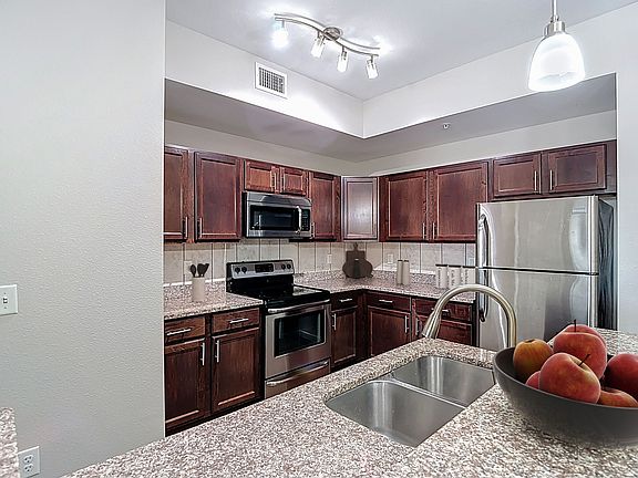 2nd image of 406 N Hubert Ave #2-208