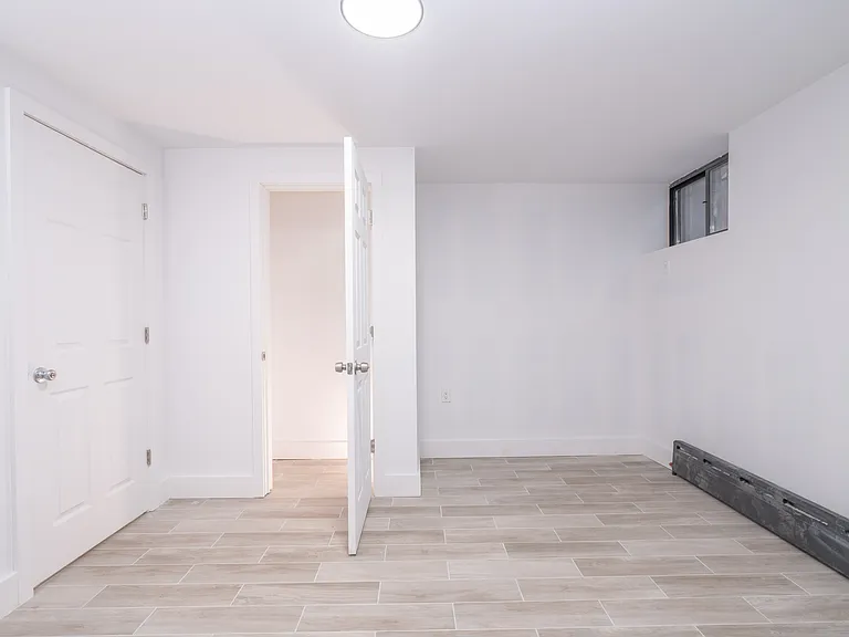 1895 Pacific St #1LL — Photo 8