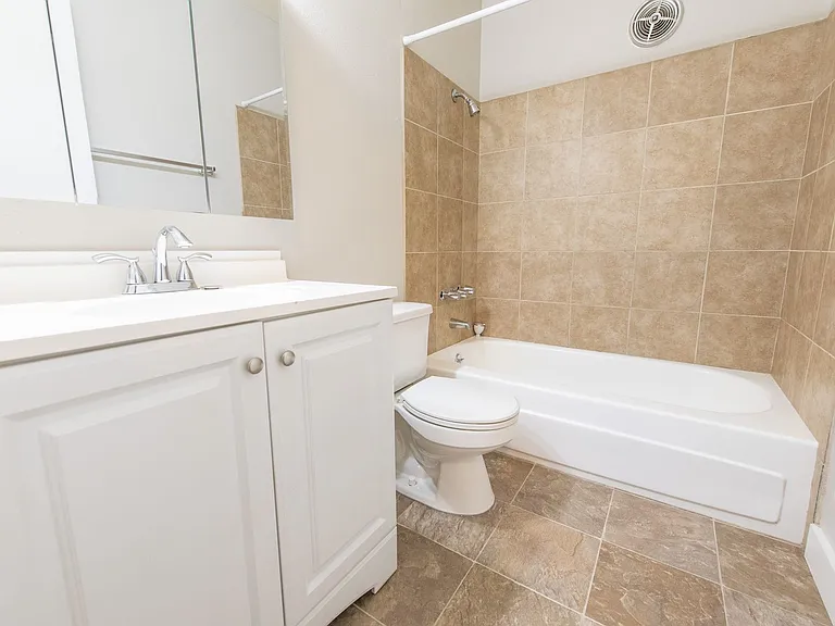 2527 NW Savier St — Photo 12
