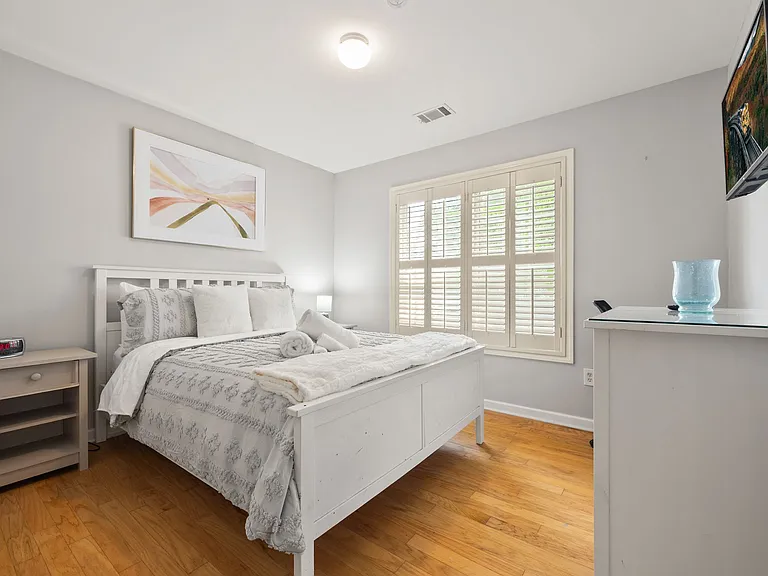 3613 Southland Dr NE #B — Photo 7