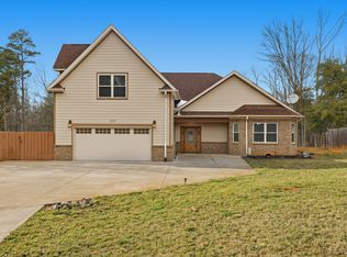 343 Fairview Church Rd, Fountain Inn, SC 29644