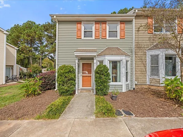 501 Darby Glen Ln, Durham, NC 27713