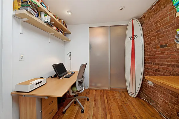 Sold by Citi Habitats | media 9