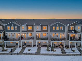 Crescent Trails, Edmonton, AB T6X 2V7