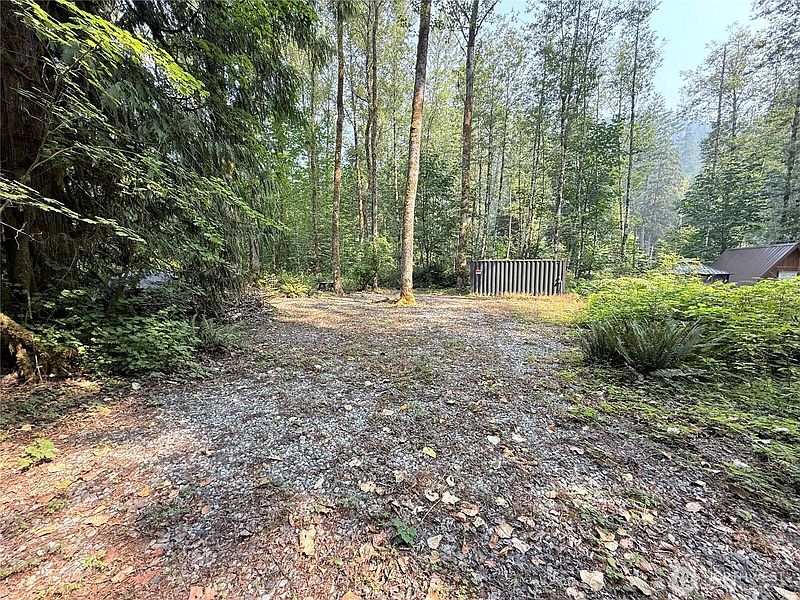 3rd image of 0 W Cascade Way