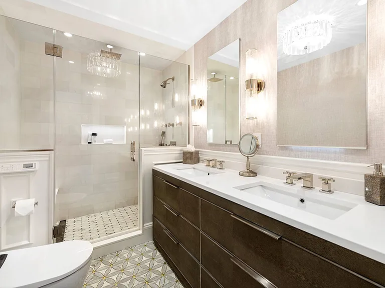 50 Hubbard Ln #32 — Photo 13