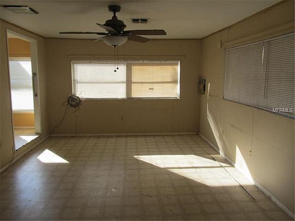 3rd image of 859 Saint Francis St