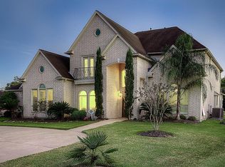 5519 Raintree Dr, Missouri City, TX 77459