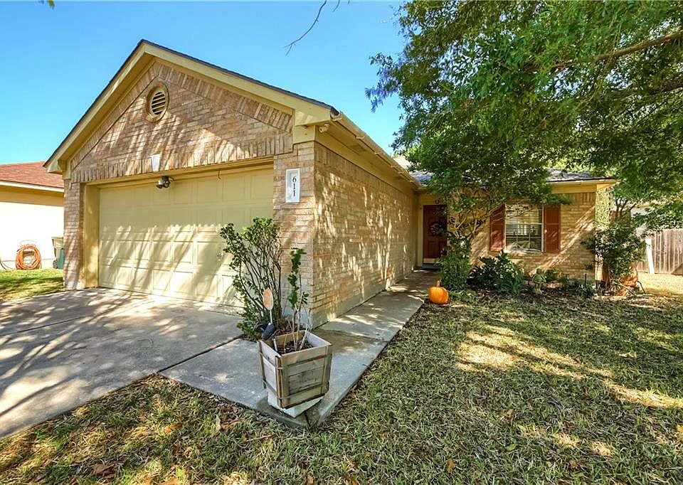1st image of 611 Masonwood Dr