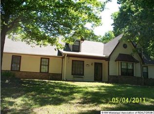 935 Russ Cv, Southaven, MS 38671