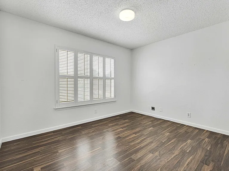 9230 New Kenton — Photo 11
