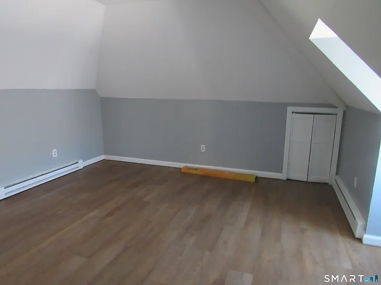 69 Center St — Photo 10