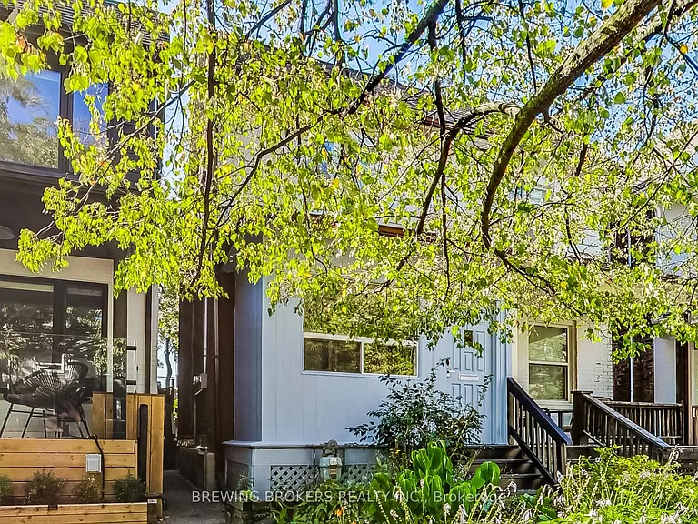 98 Moberly Ave — Photo 3