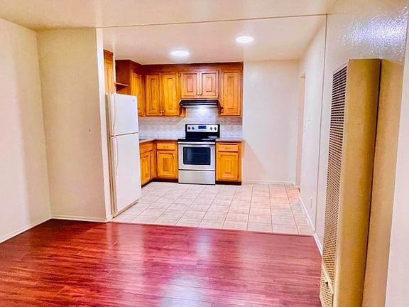 2nd image of 670 Sylvan St APT 2
