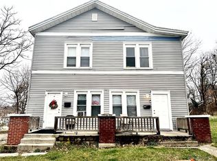 102-104 S Race St, Springfield, OH 45506