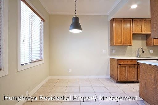 2nd image of 3752 33rd St APT 3