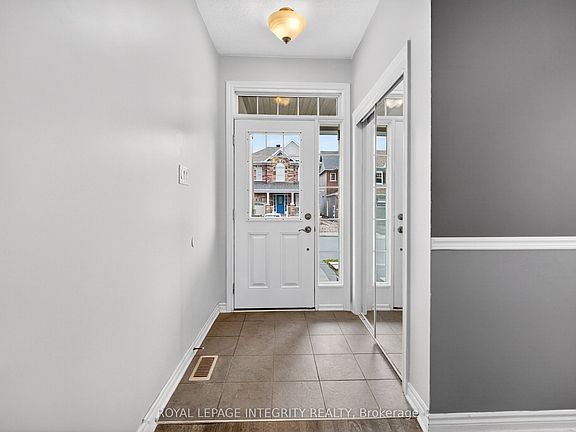 3rd image of 351 Gallantry Way