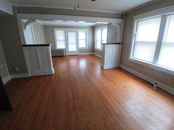 5th image of 809 N 25th St
