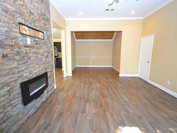 4th image of 12334 Garden Gale Ln